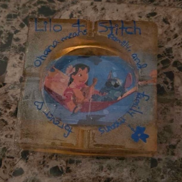 BluemoonShopUS Lilo & Stitch Ash Tray - Picture 4 of 4
